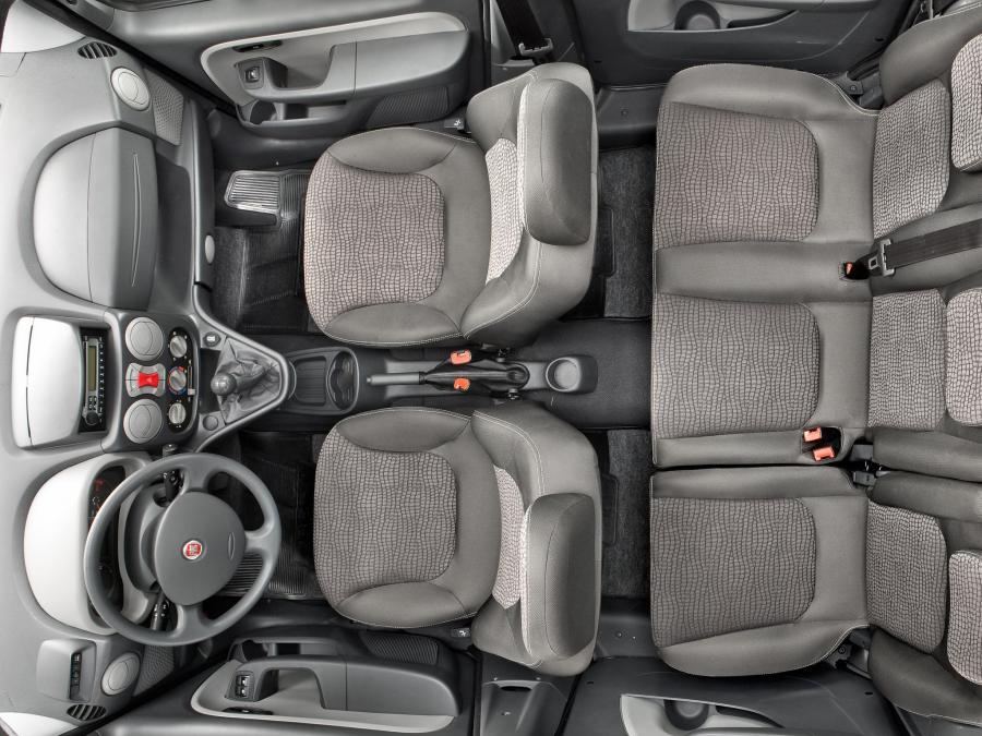 Fiat Doblo Adventure 2009 года  (фото 2 из 11)